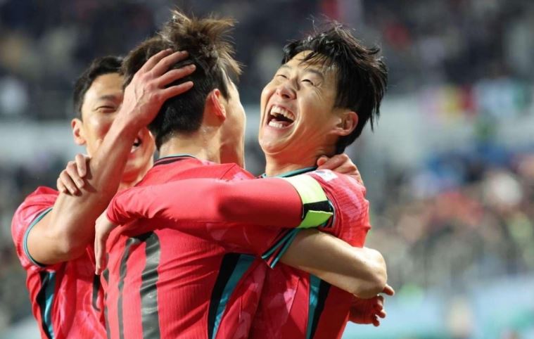 Son Heung-Min vẫn là đầu tàu của Hàn Quốc. Son Heung-Min là ngôi sao sáng của tuyển Hàn Quốc