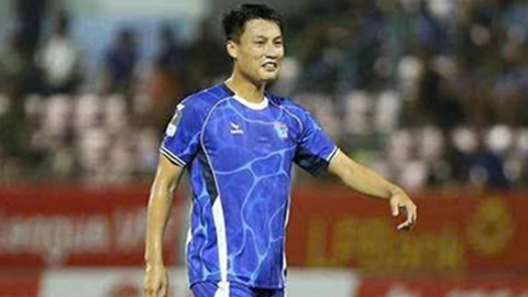 Mạc Hồng Quân chia tay giải hạng Nhất để trở lại V.League với Becamex TP.HCM