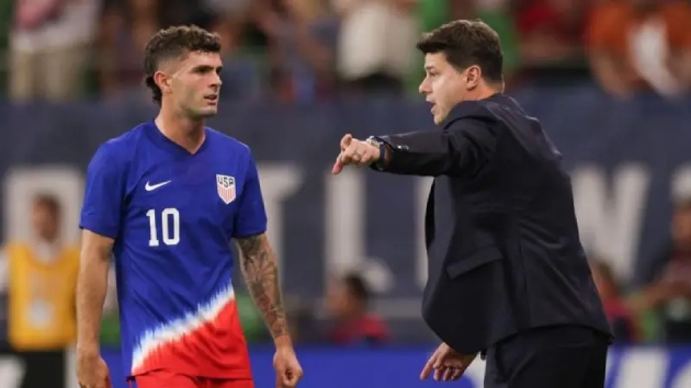 HLV Pochettino muốn các học trò tự điều chỉnh tâm lý trước trận ra quân World Cup 2026. HLV Pochettino tập trung cùng đội tuyển Mỹ
