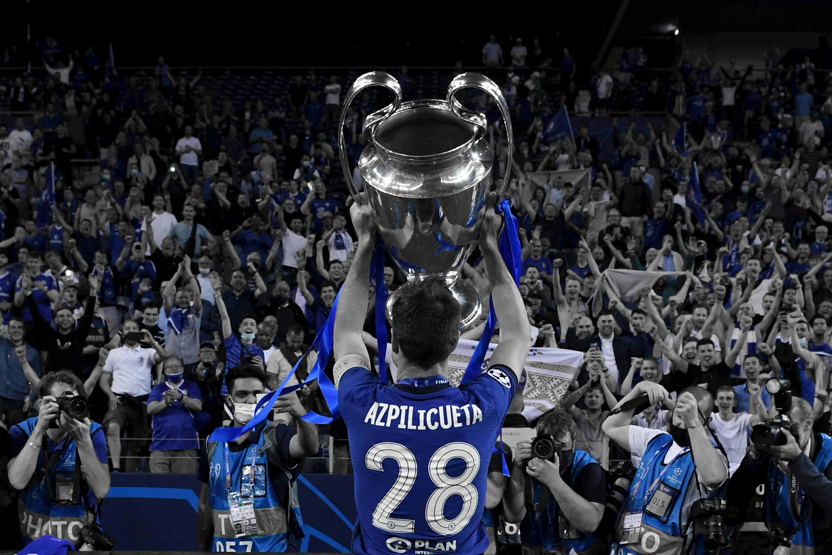 Azpilicueta được tri ân tại Stamford Bridge.