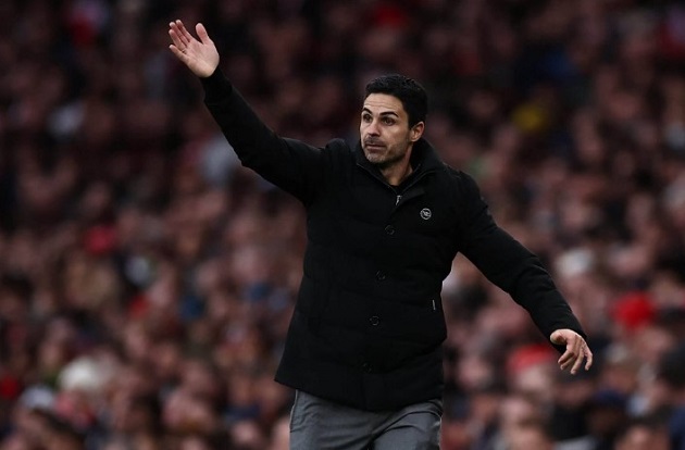 Mikel Arteta cần thêm hậu vệ cánh đa năng