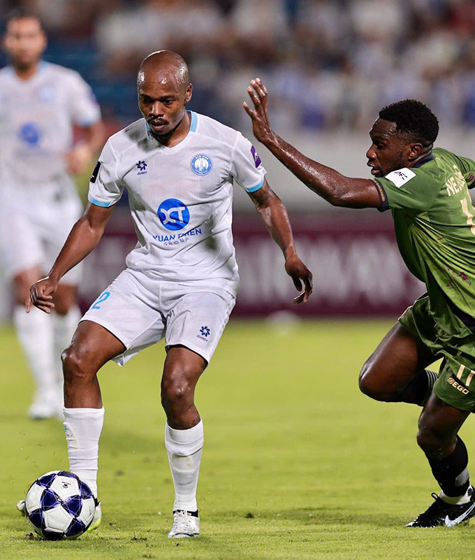 Percy Tau đã bị Nam Định thanh lý hợp đồng Percy Tau đã bị Nam Định thanh lý hợp đồng