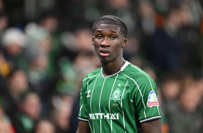 Chelsea gia nhập cuộc đua giành Karim Coulibaly với mức phí kỷ lục từ Werder Bremen