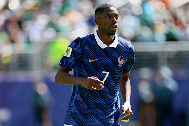 Ousmane Dembele không nổi bật trong hiệp hai Dembele mất dần ảnh hưởng trong hiệp hai