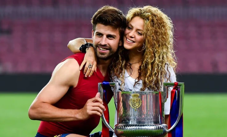 Shakira chính thức phản hồi về tin đồn bắt quả tang Pique ngoại tình