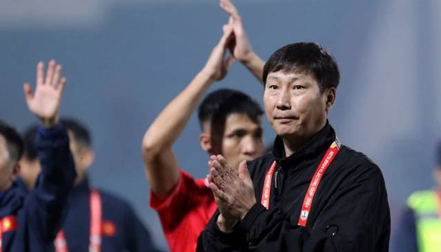 Asian Cup là thử thách khẳng định tài năng của HLV Kim Sang-sik với tuyển Việt Nam