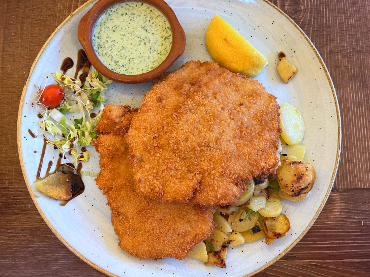 Món thịt chiên giòn schnitzel yêu thích của Harry Kane Món thịt chiên giòn schnitzel