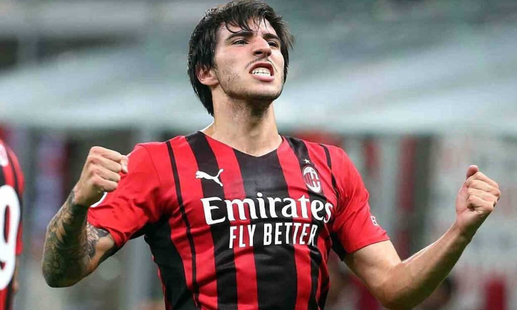 Newcastle chi 75 triệu USD chiêu mộ tiền vệ Tonali từ Milan nâng tầm đội hình