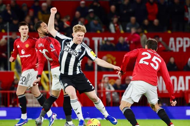 Man United chi mạnh tay 150 triệu bảng nhằm sở hữu hai ngôi sao của Newcastle