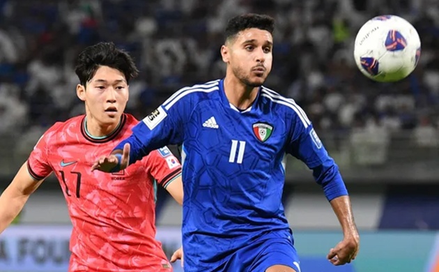 Hàng phòng ngự Kuwait gặp khó khăn