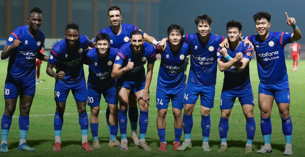 Soi trận SLNA vs PVF-CAND Trận chiến sống còn định đoạt số phận trụ hạng V-League