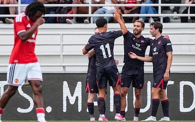 Man Utd nhận thất bại trước Wrexham Man Utd nhận thất bại trước Wrexham
