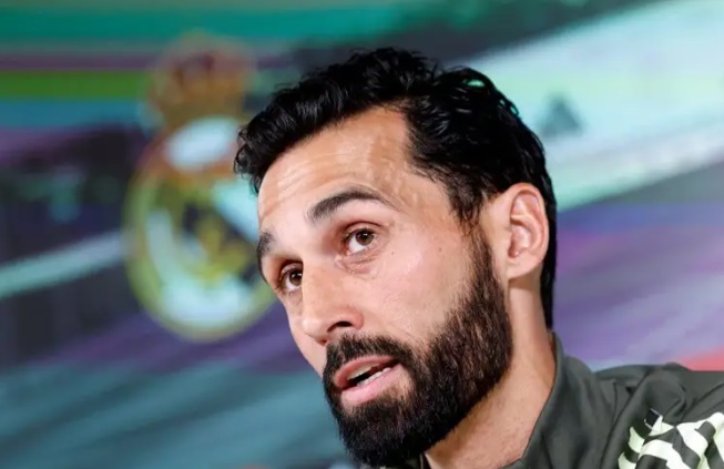 Arbeloa bắt đầu cuộc hành trình mới với Fulham
