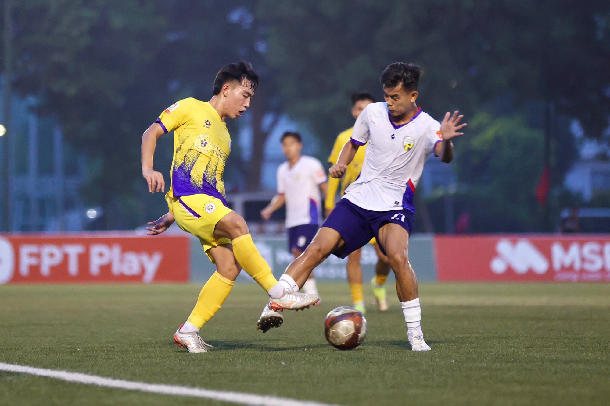 Hà Nội thắng đậm An Giang Hà Nội giành chiến thắng 6-0 trước An Giang