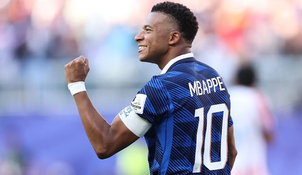 Kylian Mbappe vẫn đang tỏa sáng ở đội tuyển Pháp.