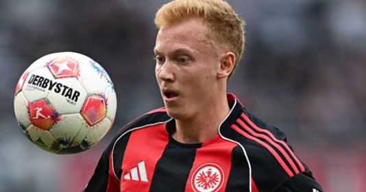 MU sử dụng Larsson làm chiêu bài ngáng đường Arsenal tại kỳ chuyển nhượng mùa hè