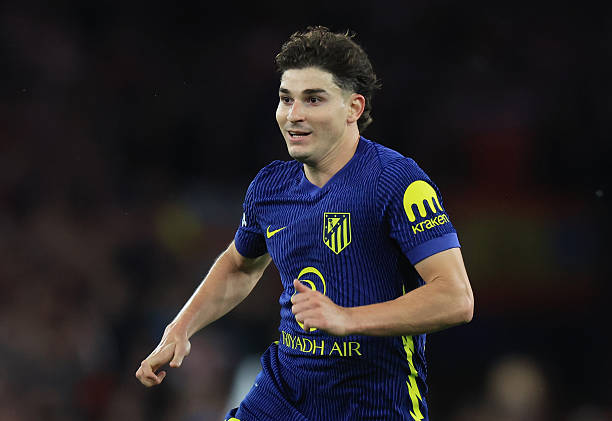 Sự trở lại của Julian Alvarez mang lại niềm tin lớn cho CĐV Atletico.