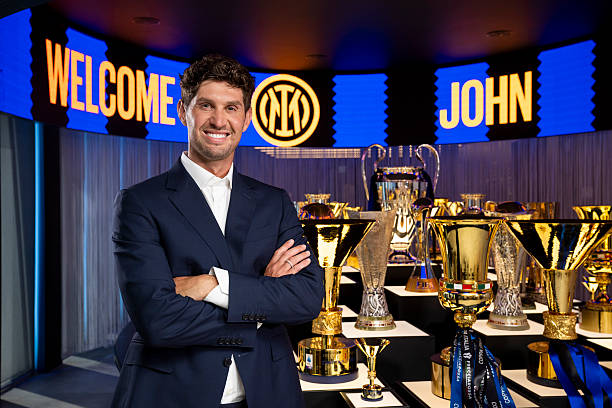Serie A sẽ là bến đỗ hoàn hảo cho sự hồi sinh của John Stones