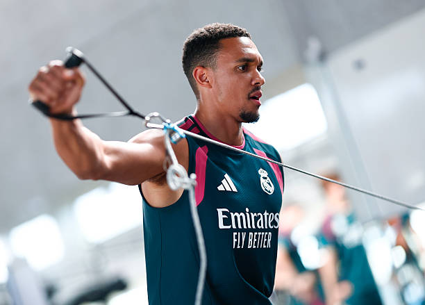 Trent Alexander-Arnold đang quyết tâm chứng minh giá trị bản thân Trent Alexander-Arnold đang quyết tâm chứng minh giá trị bản thân