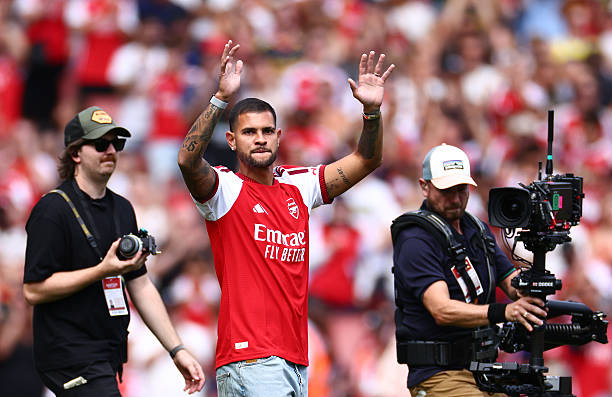 Cách Bruno Guimaraes nâng tầm tuyến giữa Arsenal qua bản hợp đồng 75 triệu bảng