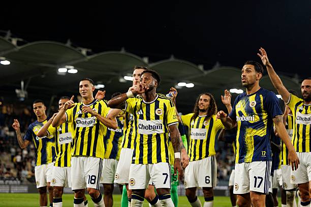 Fenerbahce có lợi thế sân nhà ở trận lượt đi vòng play-off Champions League Fenerbahce có lợi thế sân nhà ở trận lượt đi vòng play-off Champions League
