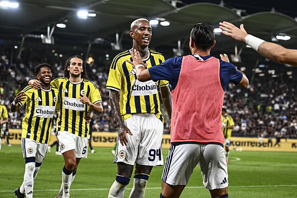 Talisca là niềm hy vọng của Fenerbahce Talisca là niềm hy vọng của Fenerbahce