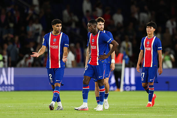 PSG gây thất vọng trên sân nhà PSG chơi dưới sức trên sân nhà