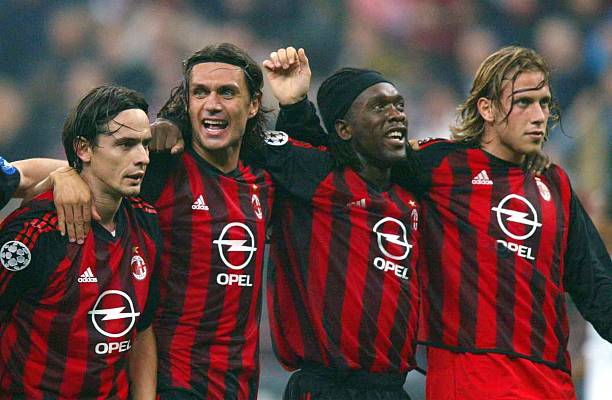 AC Milan trở thành nơi Seedorf tỏa sáng bền bỉ nhất. AC Milan trở thành nơi Seedorf tỏa sáng bền bỉ nhất.