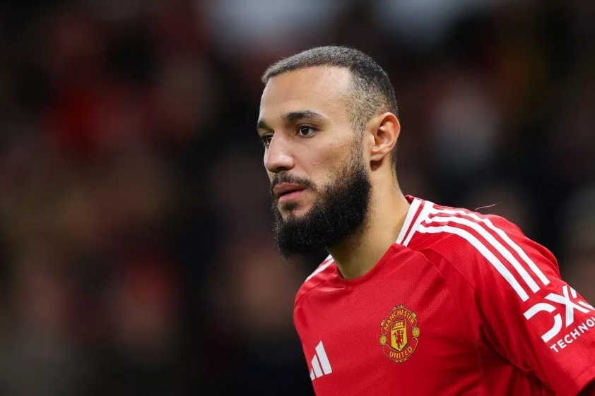 Manchester United thắng áp đảo Sabah mở màn Champions League ấn tượng