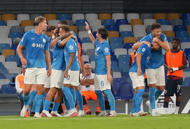 Napoli giành chiến thắng tối thiểu trước Bologna tại Serie A vòng 4