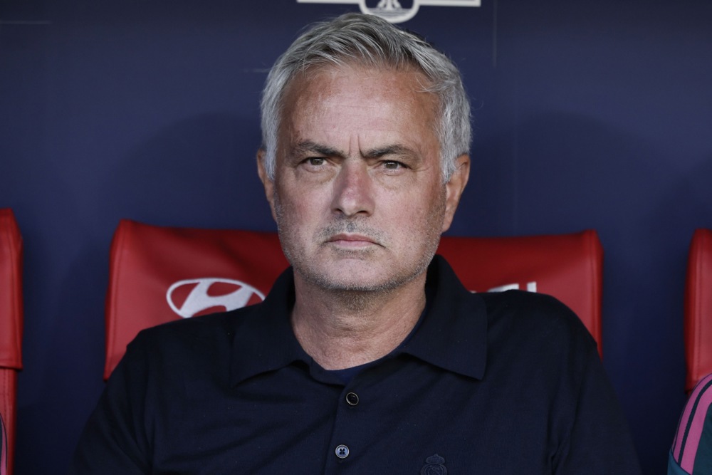 Mourinho cần thay đổi nhân sự để vực dậy Real Madrid sau thất bại trước Atletico Madrid